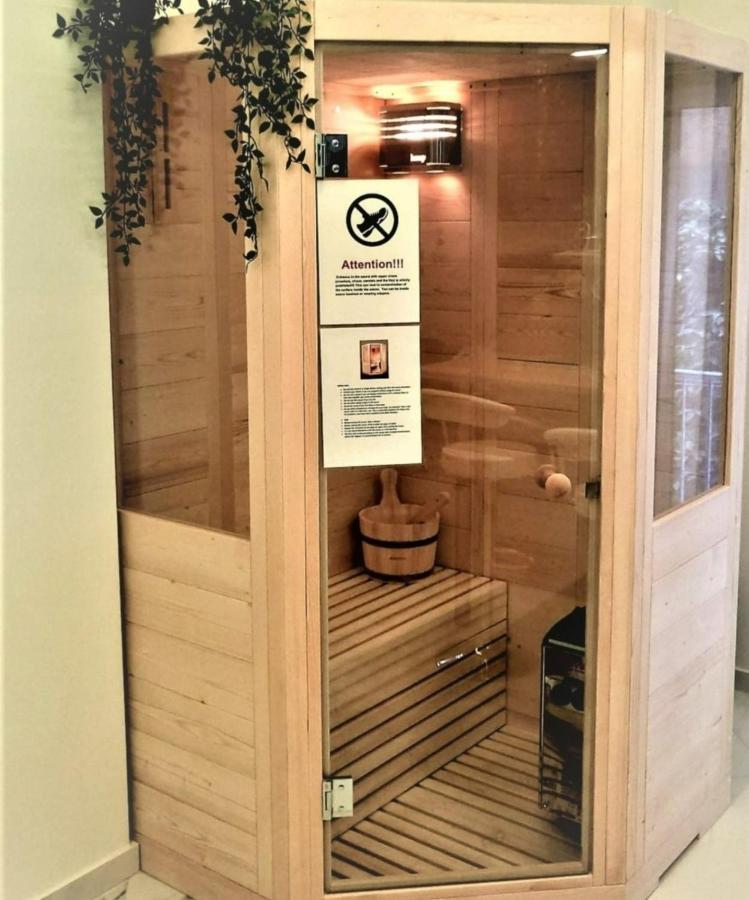 Romantic Deluxe Svite Wise Jacuzzi And Sauna 雅典 外观 照片